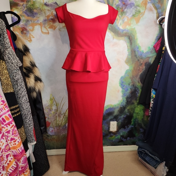 No Brand Dresses & Skirts - NWOT Red MAXI Dress with Peplum Style Skirt
